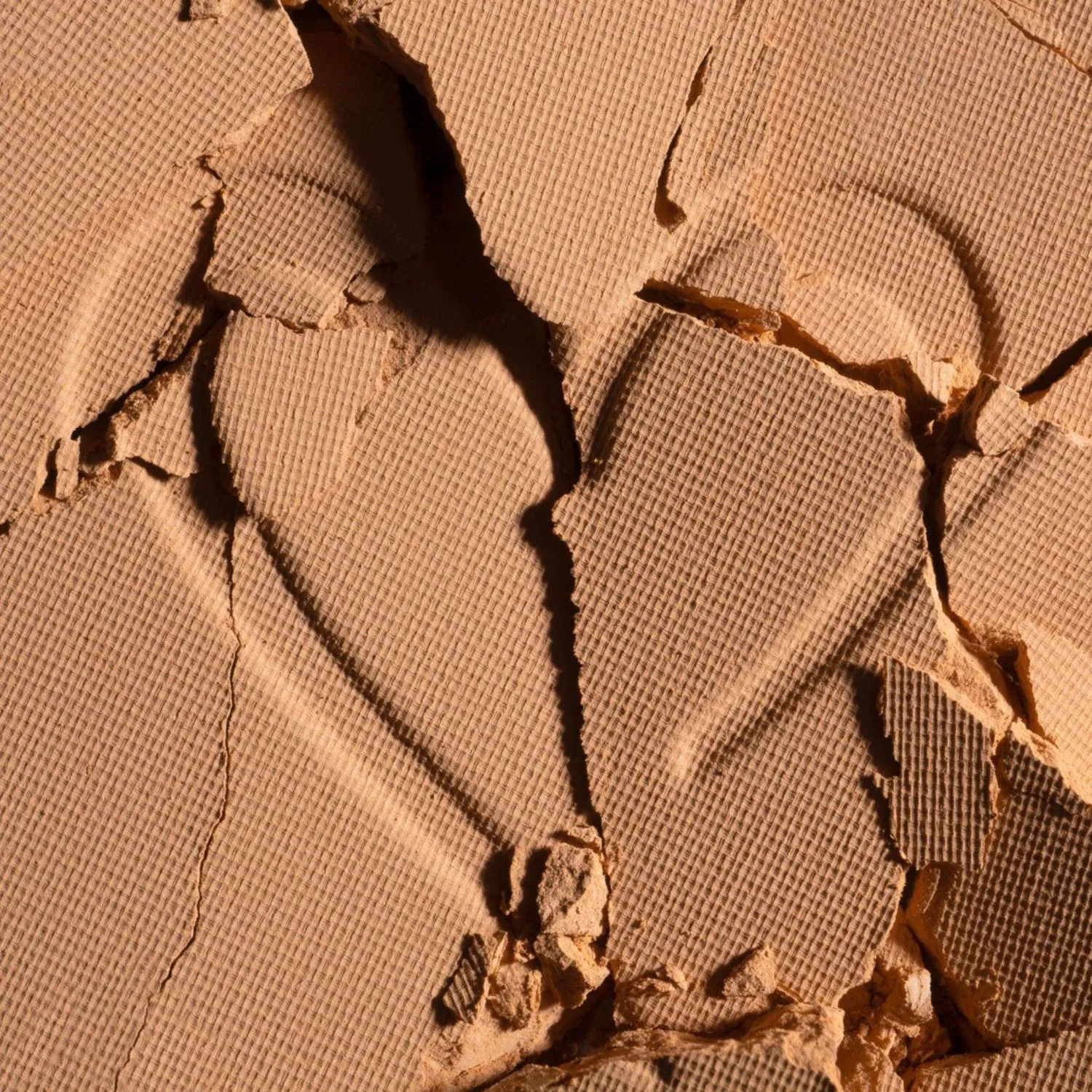 Beauty Creations Flawless Stay Powder Foundation