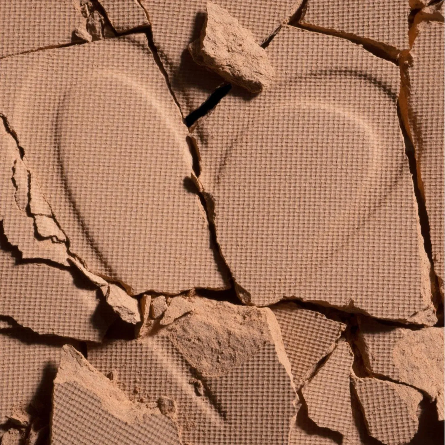 Beauty Creations Flawless Stay Powder Foundation