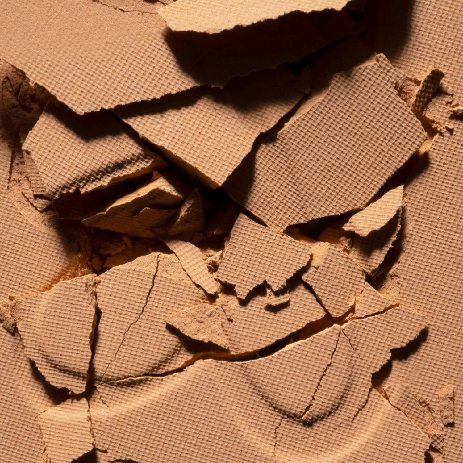 Beauty Creations Flawless Stay Powder Foundation