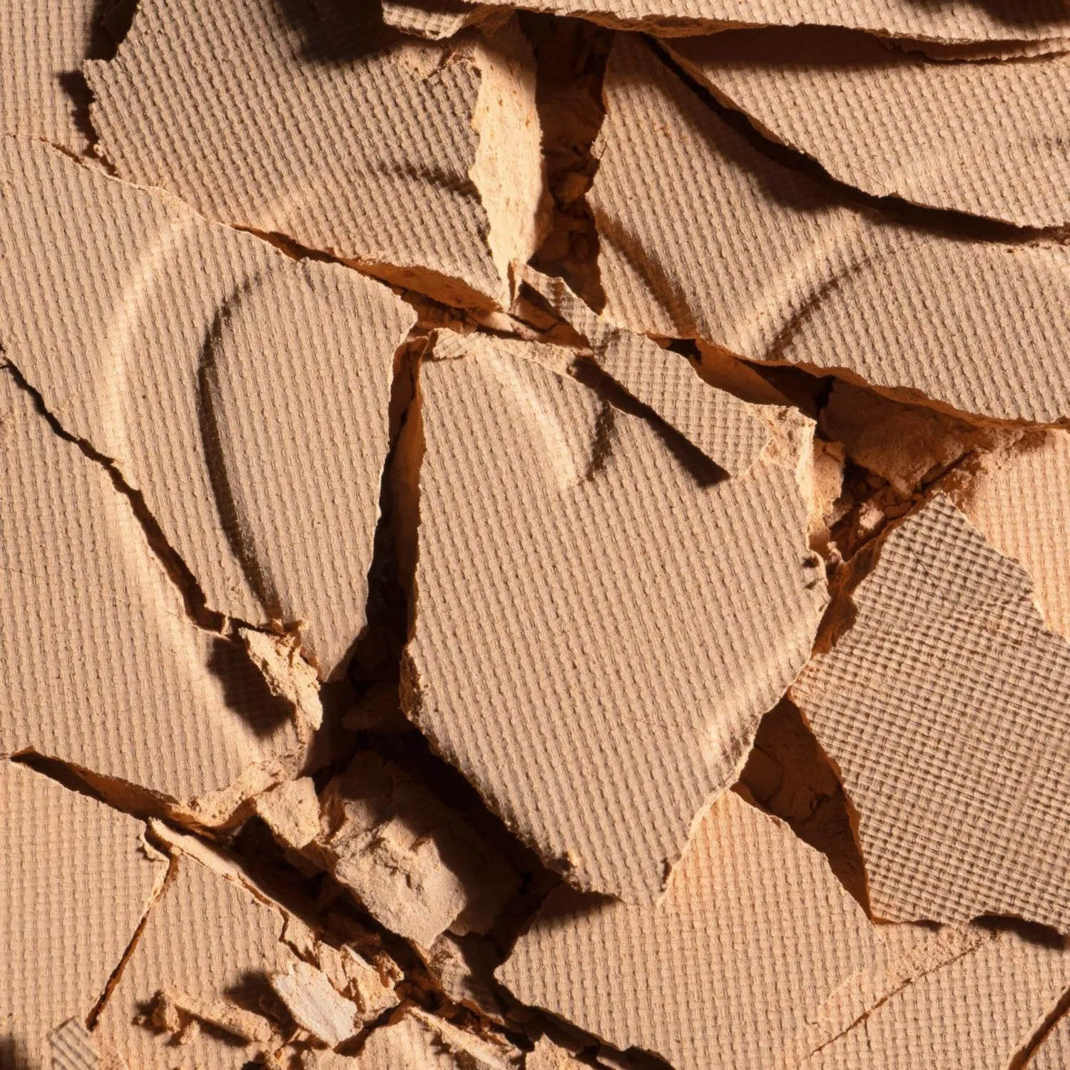 Beauty Creations Flawless Stay Powder Foundation