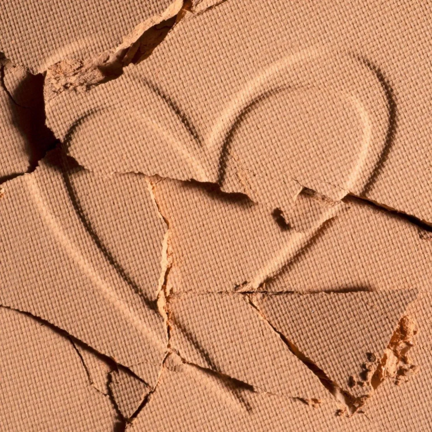 Beauty Creations Flawless Stay Powder Foundation