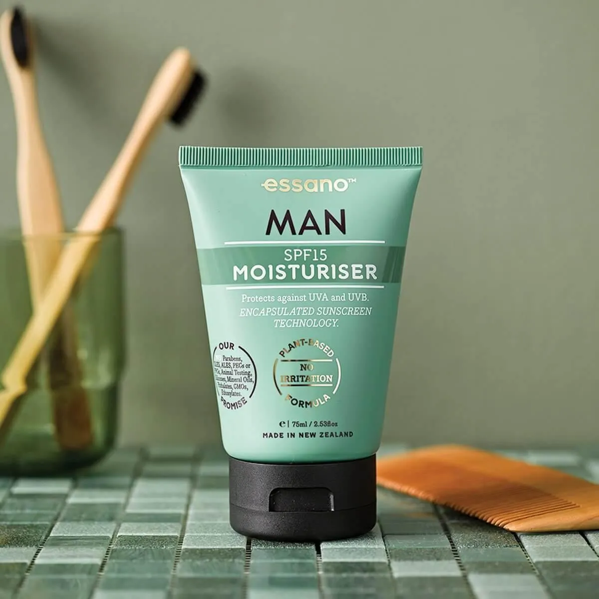essano Man Broad Spectrum SPF15 Moisturiser