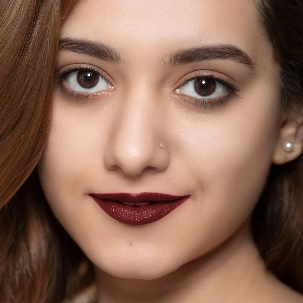 Faces Canada Matte Lip Crayon | Cocoa Butter and Chamomile enriched | One Stroke Intense Color | Smooth Glide | All Day Hydrated Lips | Shade - Majestic Rose 2.8g
