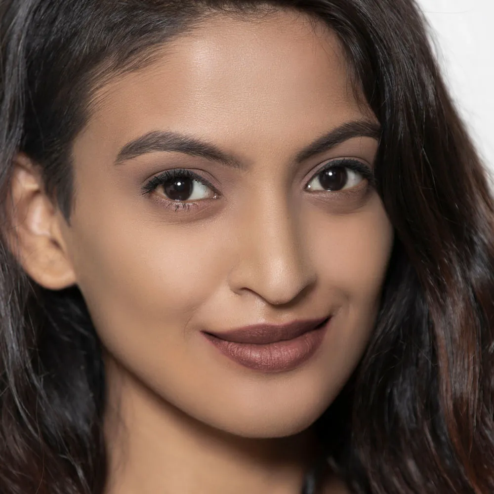 Faces Canada Matte Lip Crayon | Cocoa Butter and Chamomile enriched | One Stroke Intense Color | Smooth Glide | All Day Hydrated Lips | Shade - Spiced Latte 2.8g