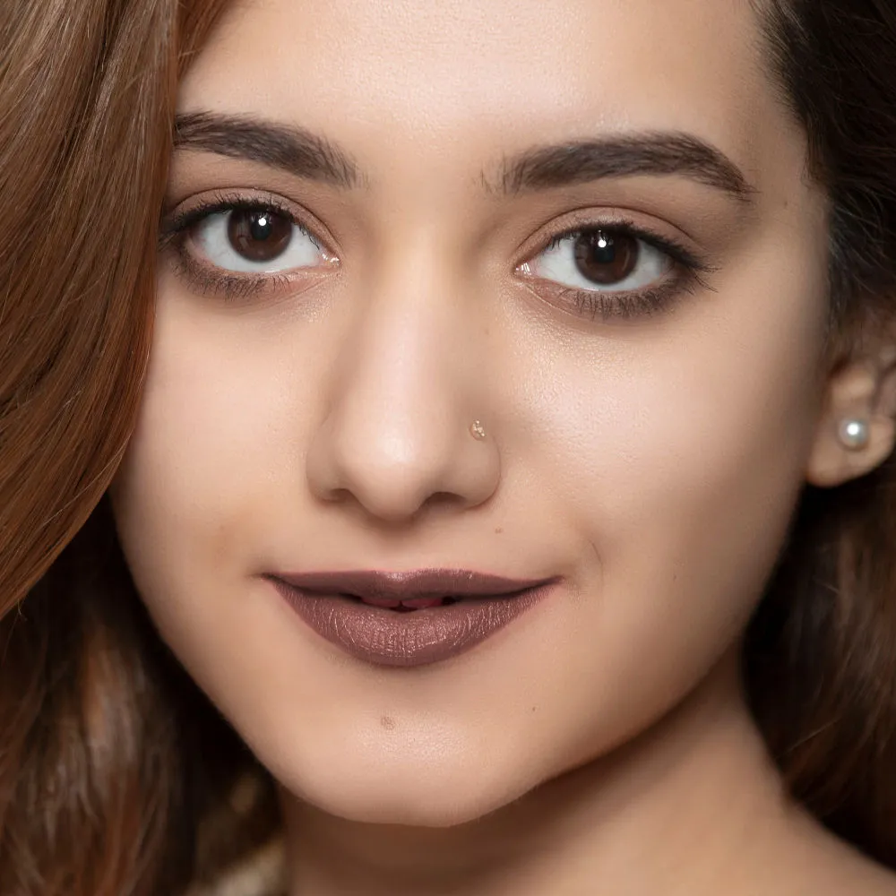 Faces Canada Matte Lip Crayon | Cocoa Butter and Chamomile enriched | One Stroke Intense Color | Smooth Glide | All Day Hydrated Lips | Shade - Spiced Latte 2.8g